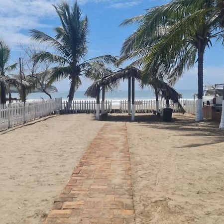 Casa A Pie De Playa Isla De La Piedra Apartment Mazatlan Luaran gambar
